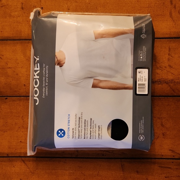 Jockey cotton stretch crew neck t-shirts. 3 pack. Medium(38-40" chest) New. - Picture 5 of 7